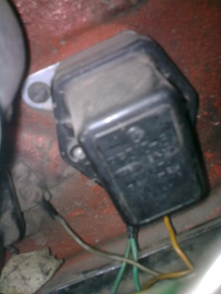 Реле регулятор рр310